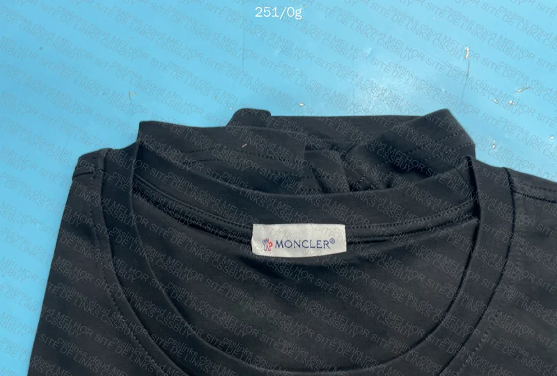 Moncler T-Shirt 2