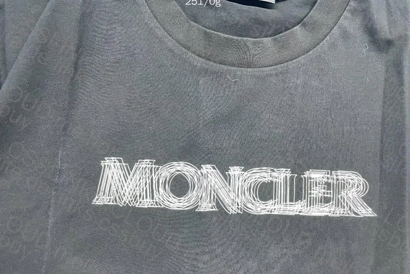 Moncler T-Shirt 2