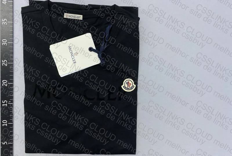 Camiseta Moncler 2