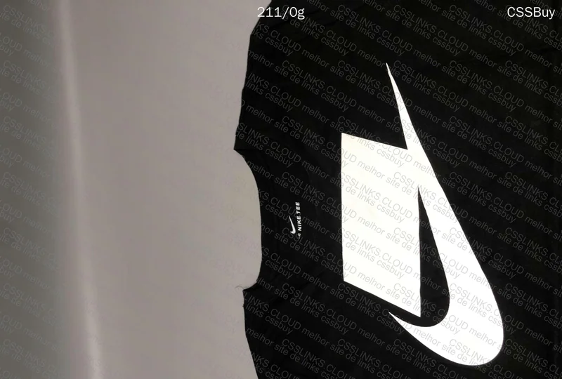 Nike T-Shirt 4