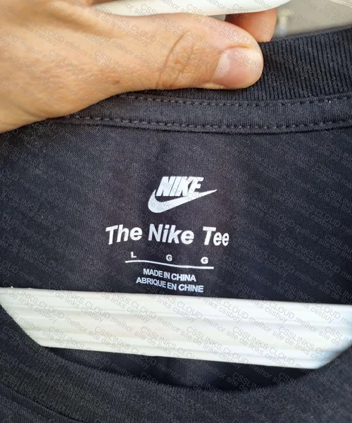 Nike T-Shirt 4