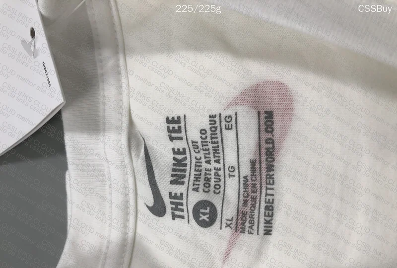 Nike T-Shirt