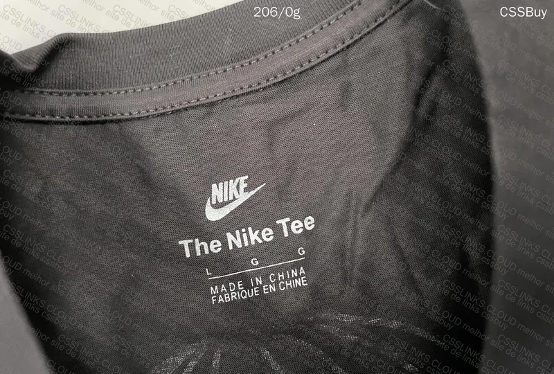 Nike T-Shirt