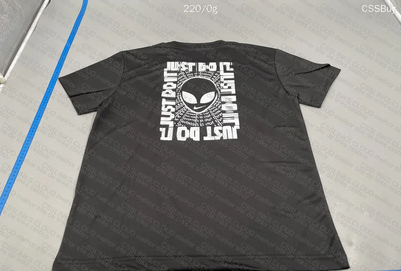 Nike T-Shirt 4
