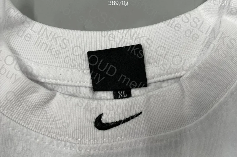Nike T-Shirt