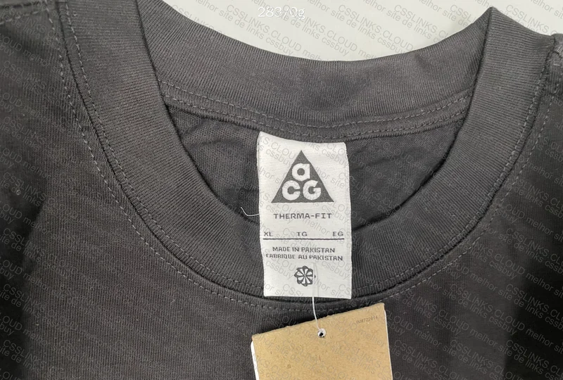 Nike ACG T-Shirt 6