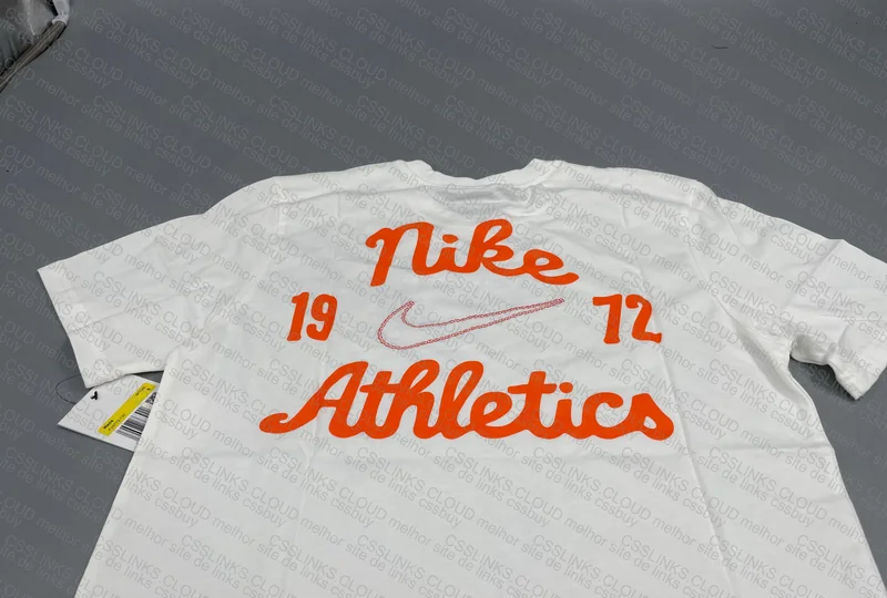 Nike Athletics 24 T-Shirt 3