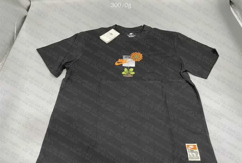 Nike T-Shirt with Measurements