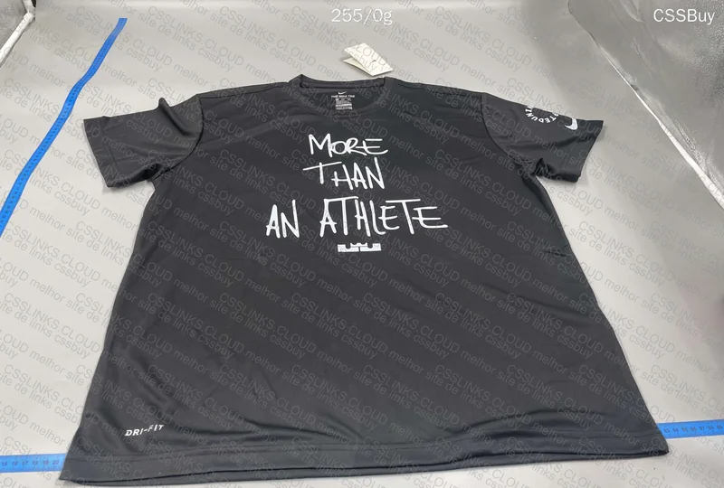 Nike Dri-Fit T-Shirt