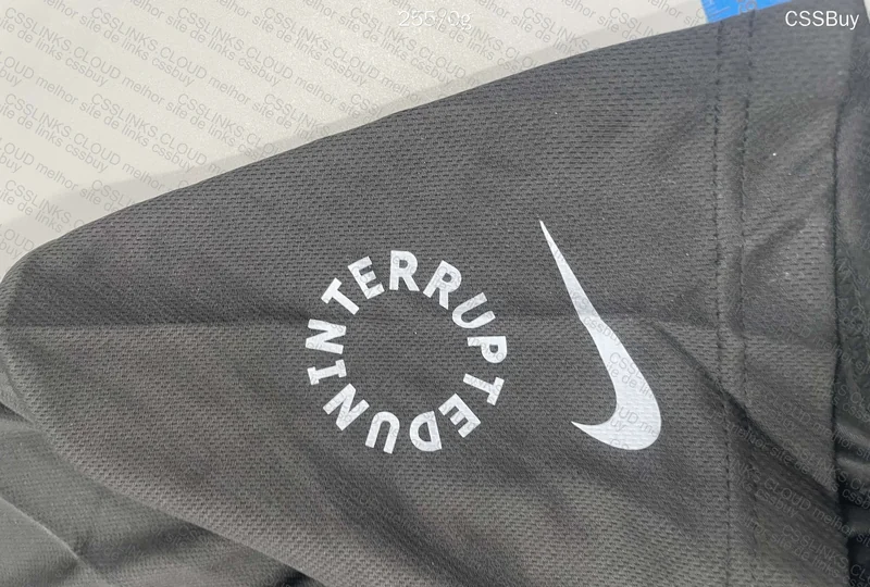 Nike Dri-Fit T-Shirt 3