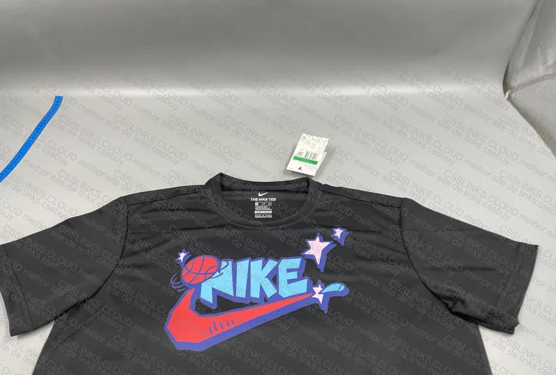 Nike Dri-Fit T-Shirt 2