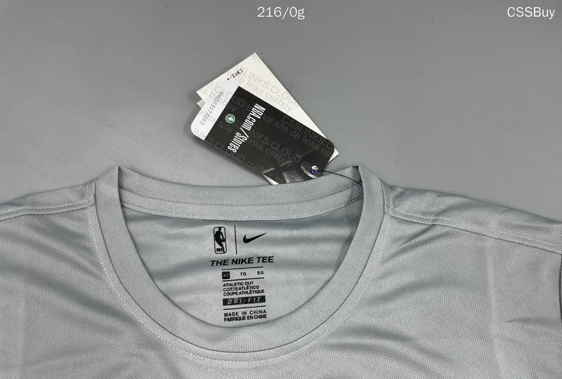 Nike Dri-Fit T-Shirt 4