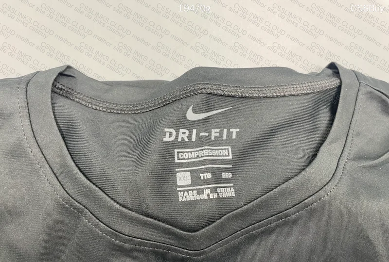 Nike Dri-Fit T-Shirt 2
