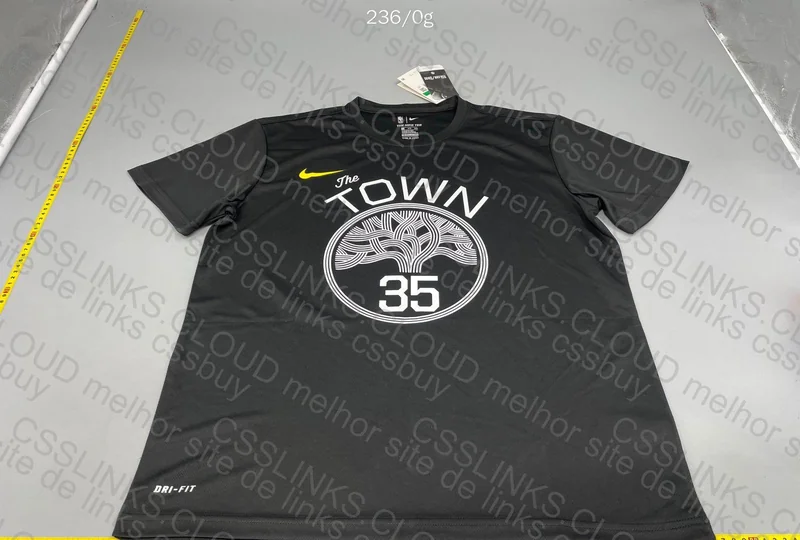Nike Dri-Fit T-Shirt 4