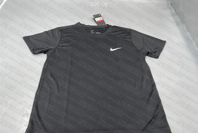 Nike Dri-Fit T-Shirt