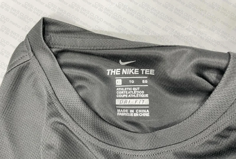 Nike Dri-Fit T-Shirt