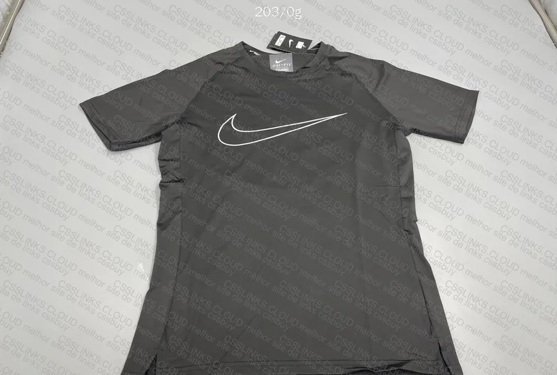 Nike Dri-Fit T-Shirt