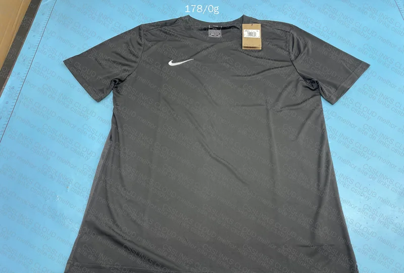 Nike Dri-Fit T-Shirt