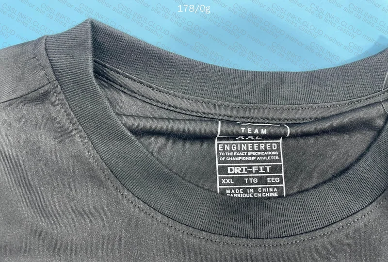 Nike Dri-Fit T-Shirt 3