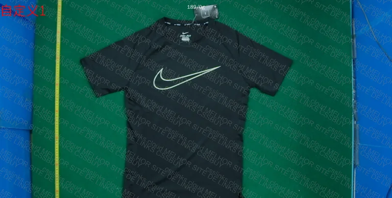 Nike Dri-Fit T-Shirt 2