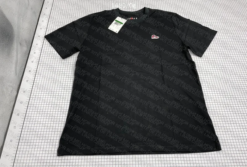 Nike Jisu T-Shirt 5