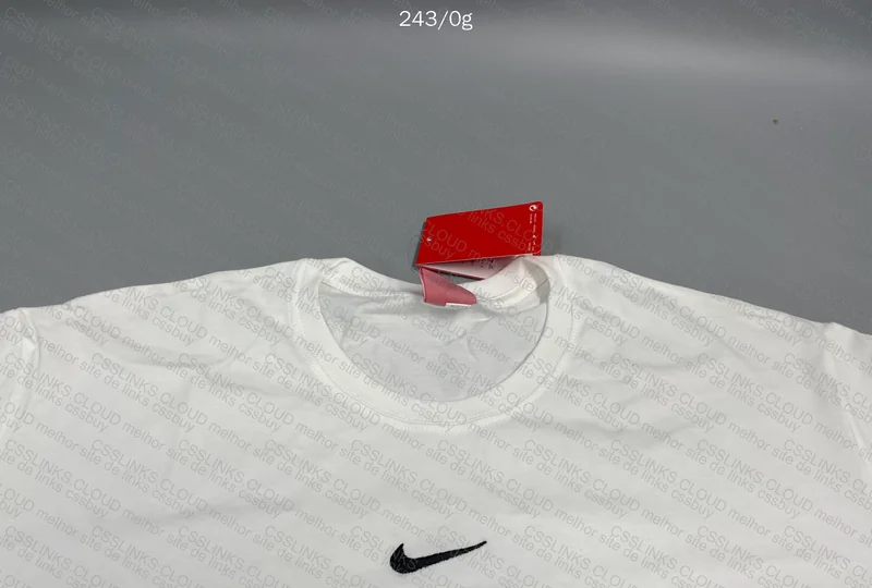 Nike Center Logo T-Shirt