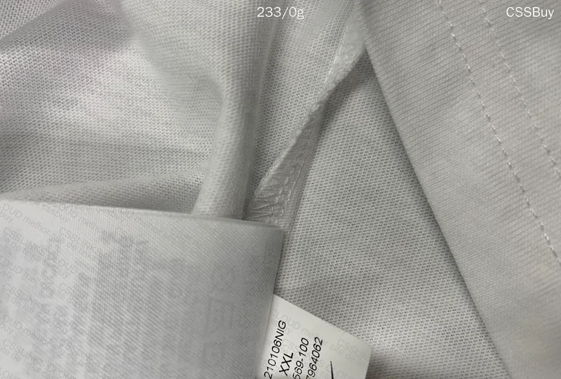 Nike NSW Essentials White T-Shirt