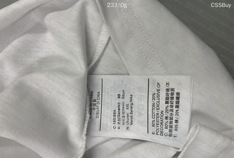 Nike NSW Essentials White T-Shirt 7