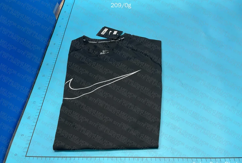 Nike Pro T-Shirt 3