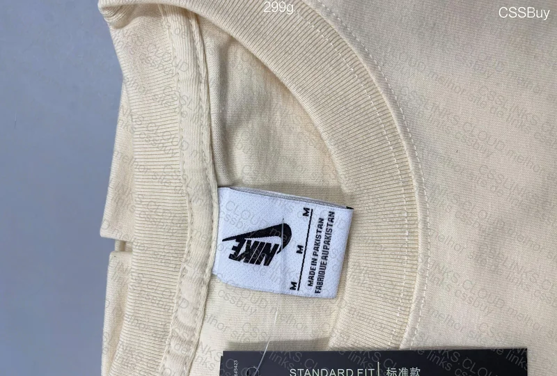 Nike Sportswear Essentials T-Shirt 5