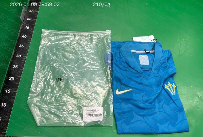 Camiseta Nike X Nocta Distant Regards Azul 4