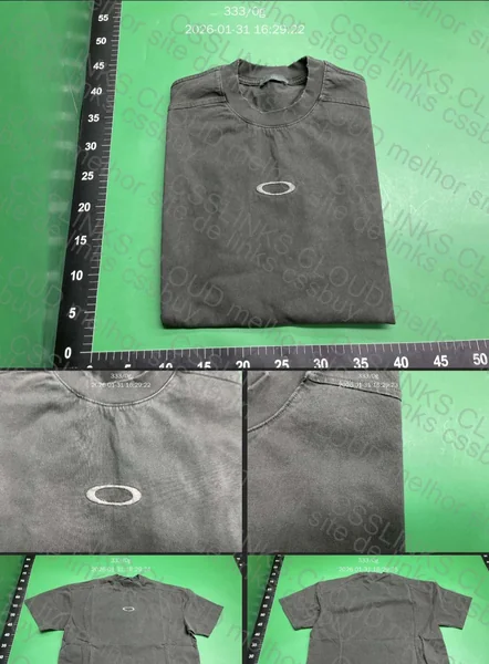 Camiseta (Nois só porta Oakley) 2