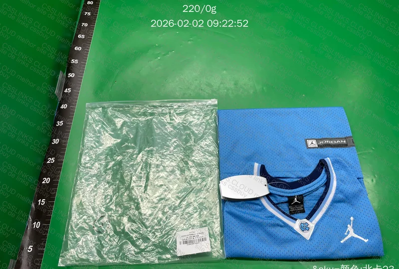 Camiseta North Carolina - Jordan 6