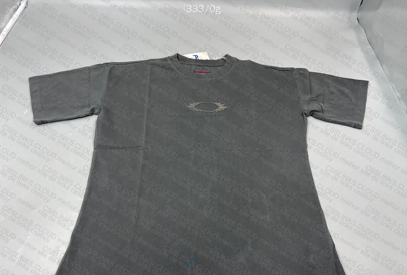Oakley x Piet T-shirt with measurements