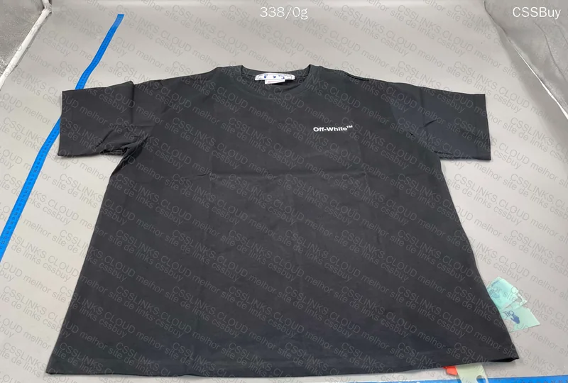 Off-White T-shirt