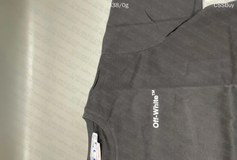 Off-White T-shirt 3