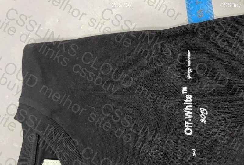 Off-White T-shirt
