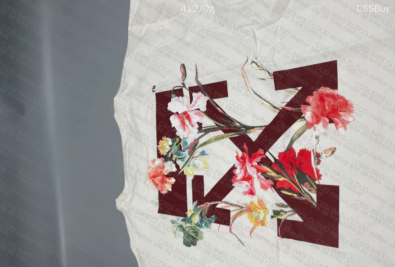 Off-White T-shirt