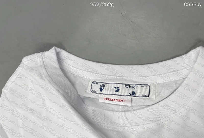 Off-White T-shirt 3