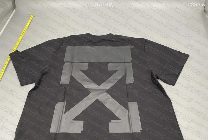 Off-White T-shirt 6