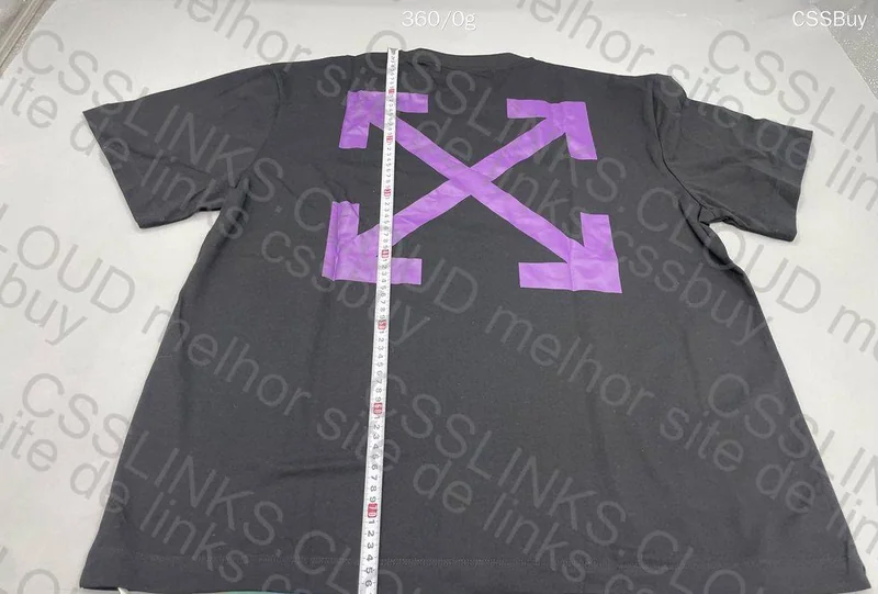Off-White T-shirt
