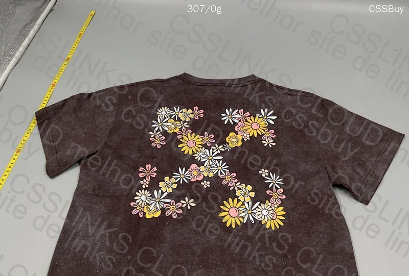 Off-White T-shirt