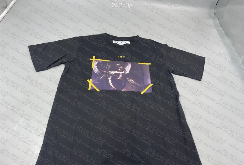 Off-White T-shirt