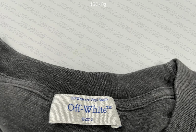 Off-White T-shirt 3