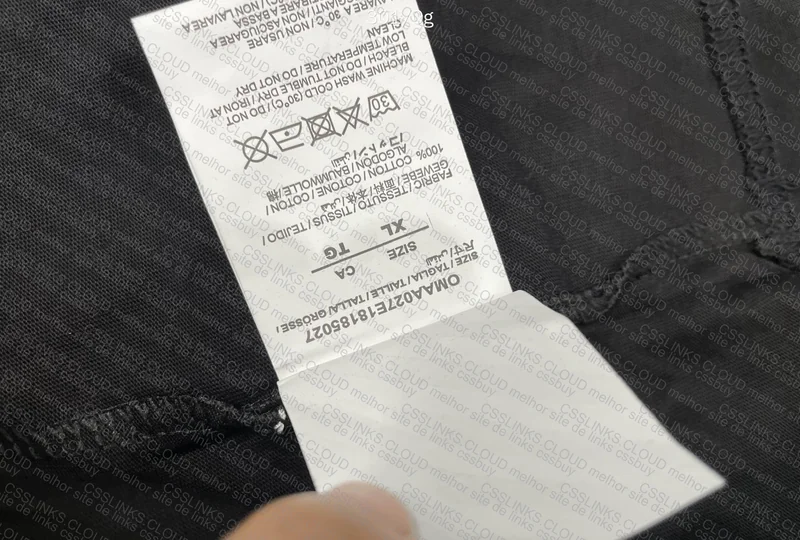 Off-White T-shirt 4