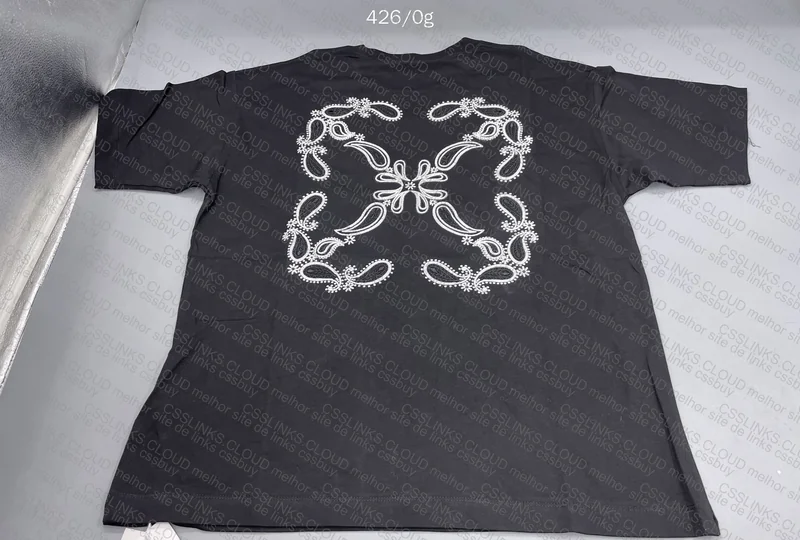 Off-White T-shirt 4