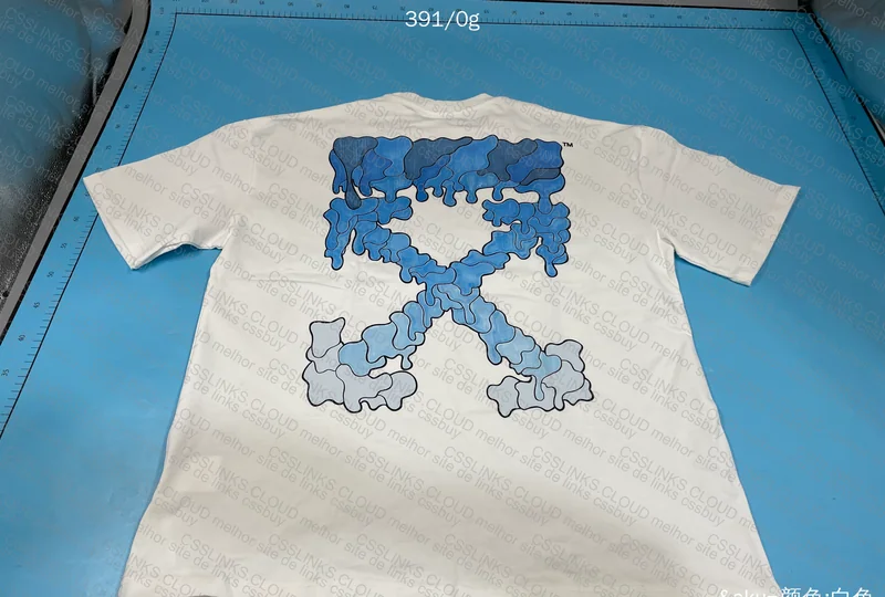 Off-White T-shirt
