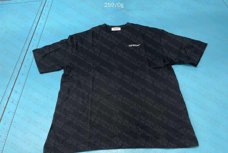 Off-White T-shirt 3