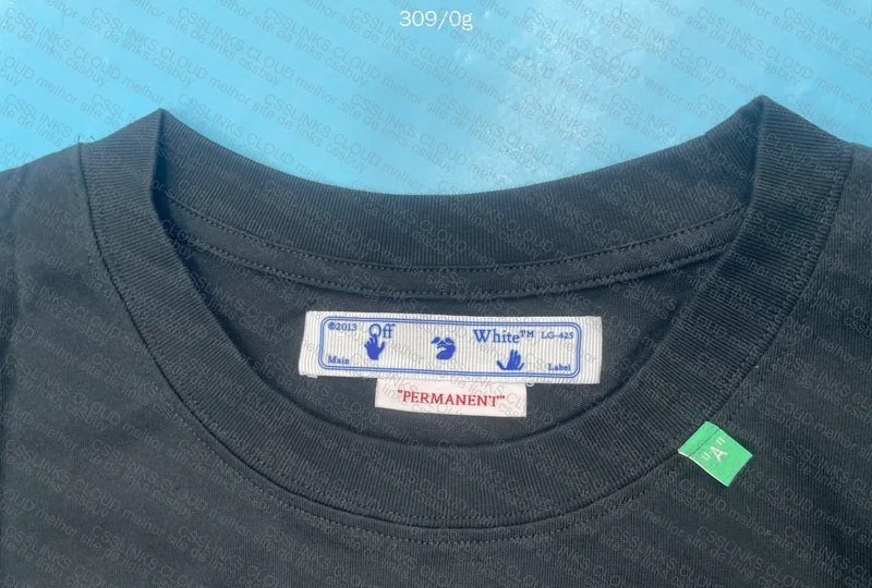 Off-White T-shirt