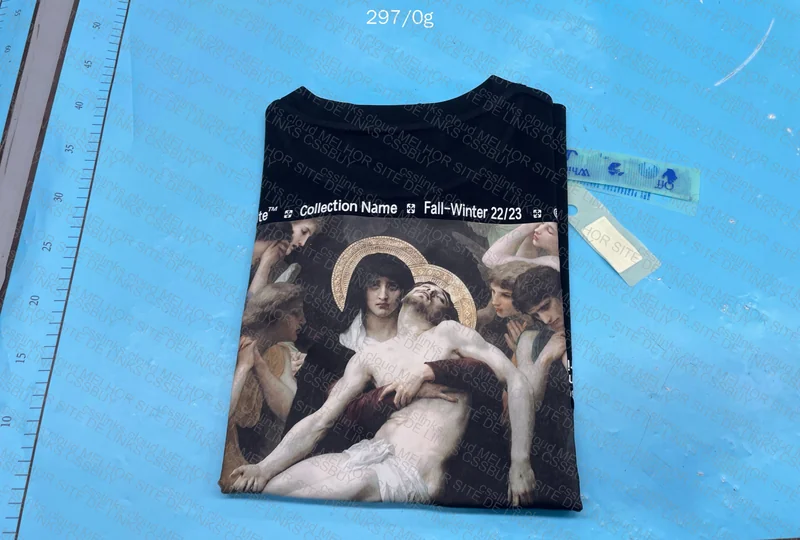 Off-White T-shirt